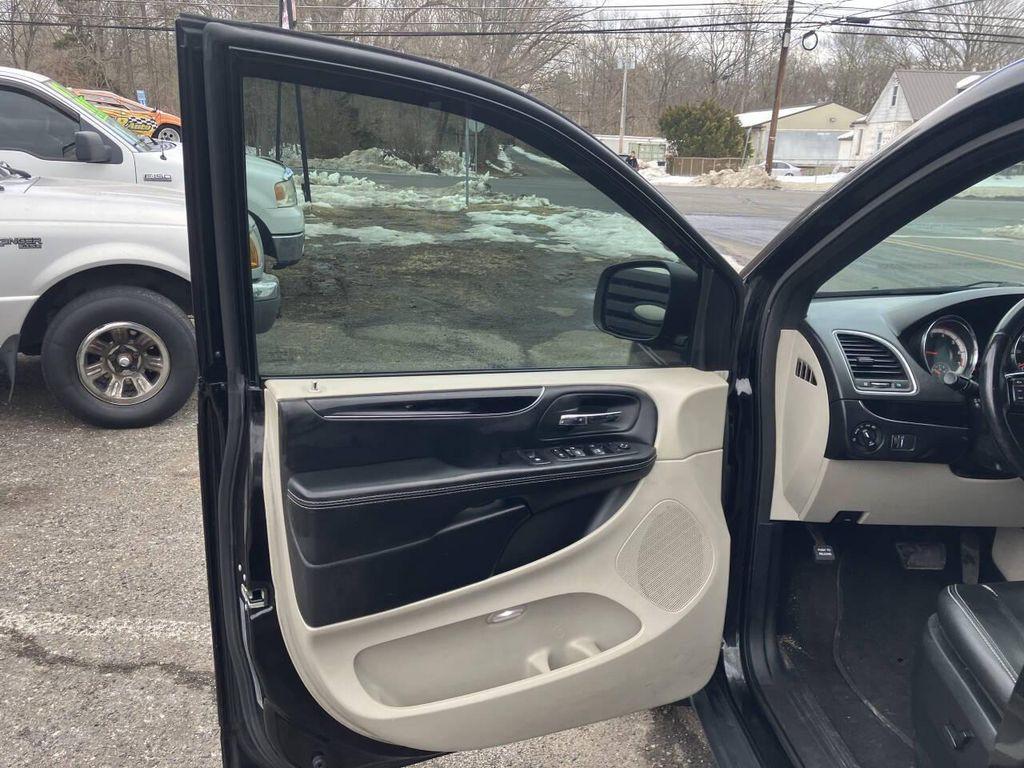 used 2018 Dodge Grand Caravan car, priced at $5,495