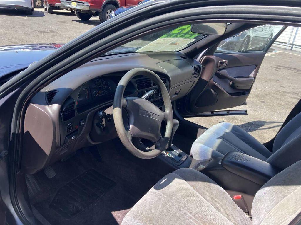used 1996 Toyota Camry car, priced at $1,595