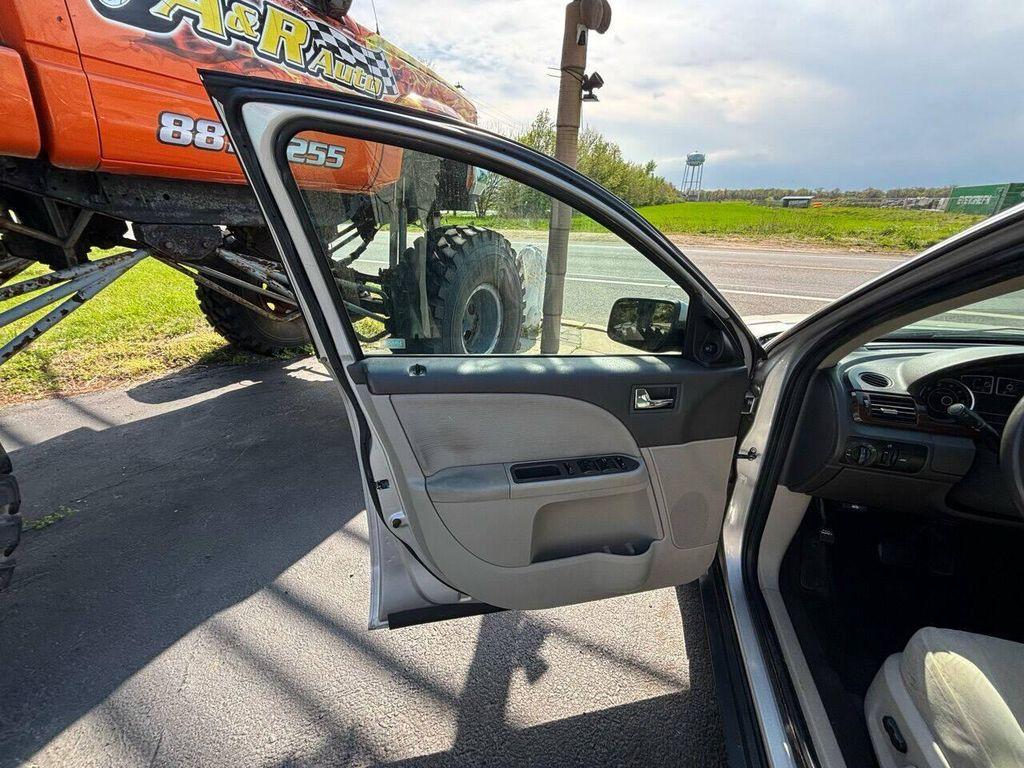 used 2008 Ford Taurus car, priced at $1,995