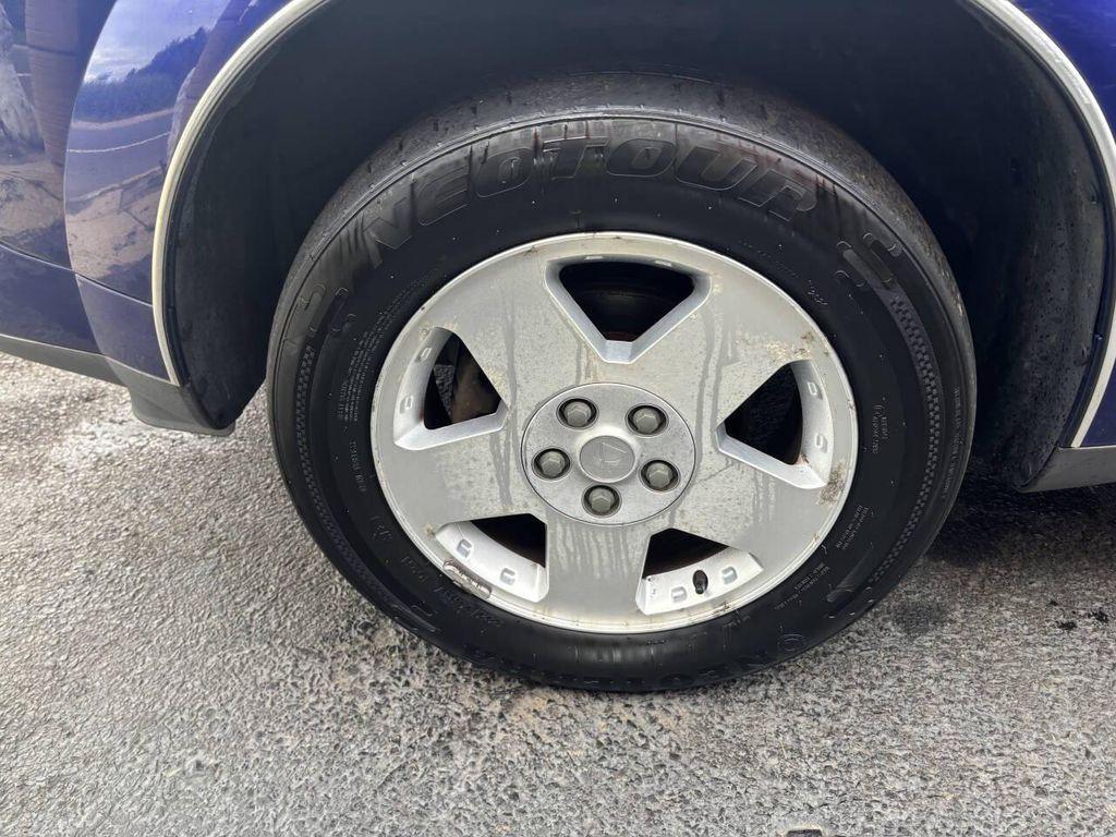 used 2006 Saturn Vue car, priced at $2,195