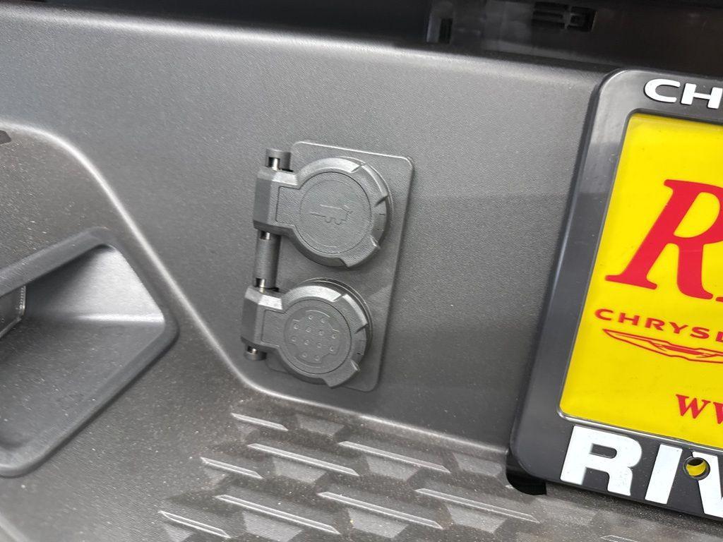 new 2025 Ram 1500 car, priced at $89,415