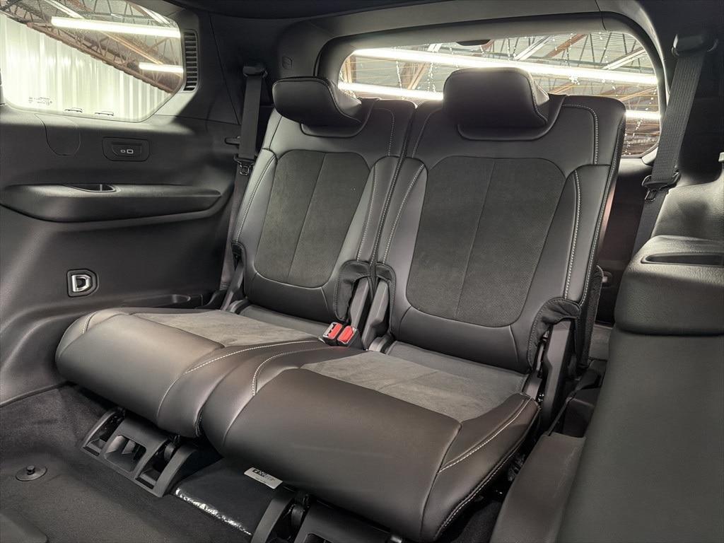 new 2025 Jeep Grand Cherokee L car, priced at $44,672