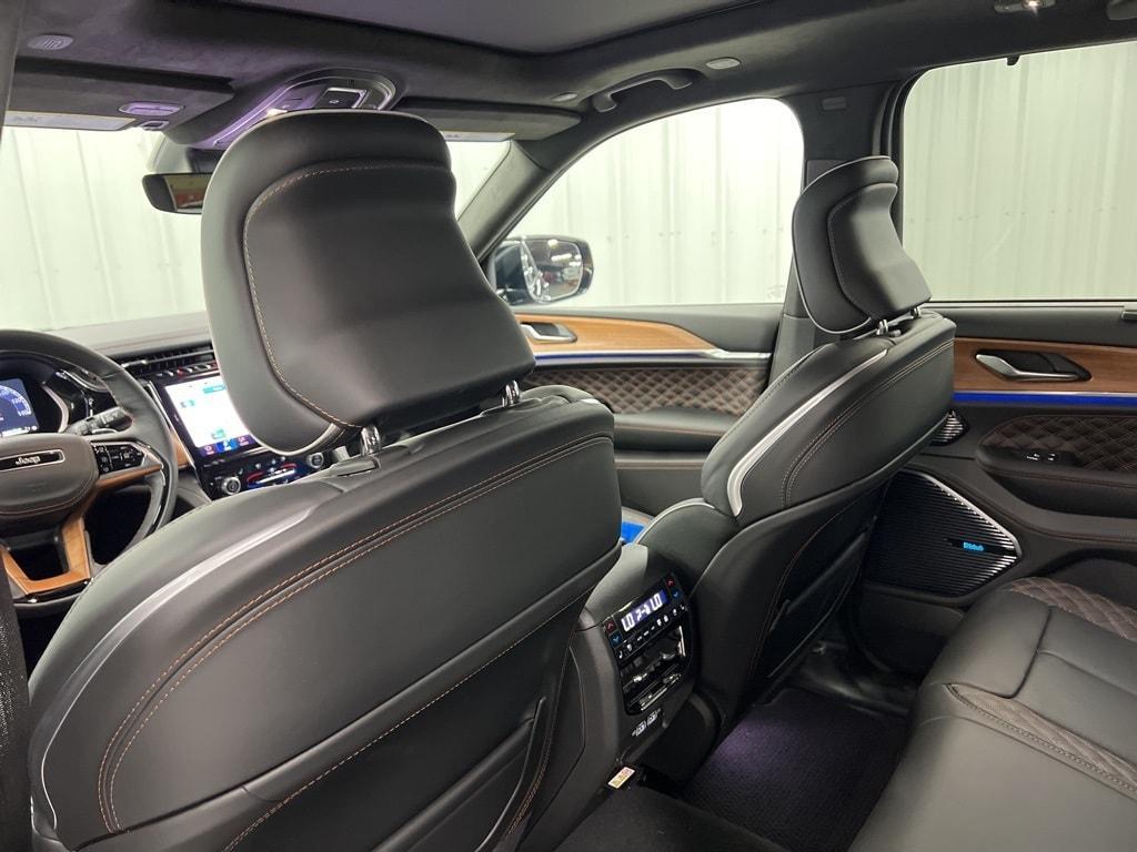 used 2025 Jeep Grand Cherokee car, priced at $54,973