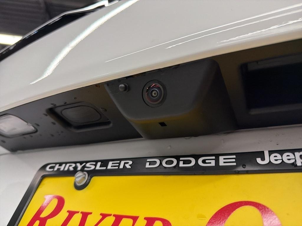 new 2025 Jeep Grand Cherokee car, priced at $62,878