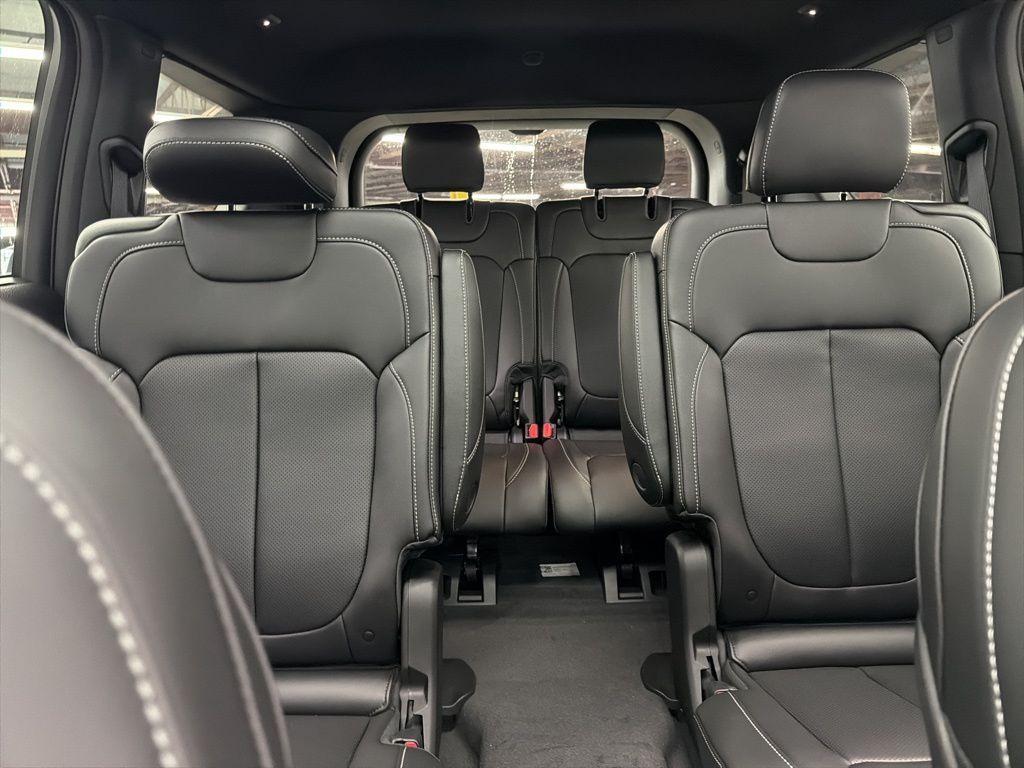 new 2025 Jeep Grand Cherokee L car, priced at $47,725