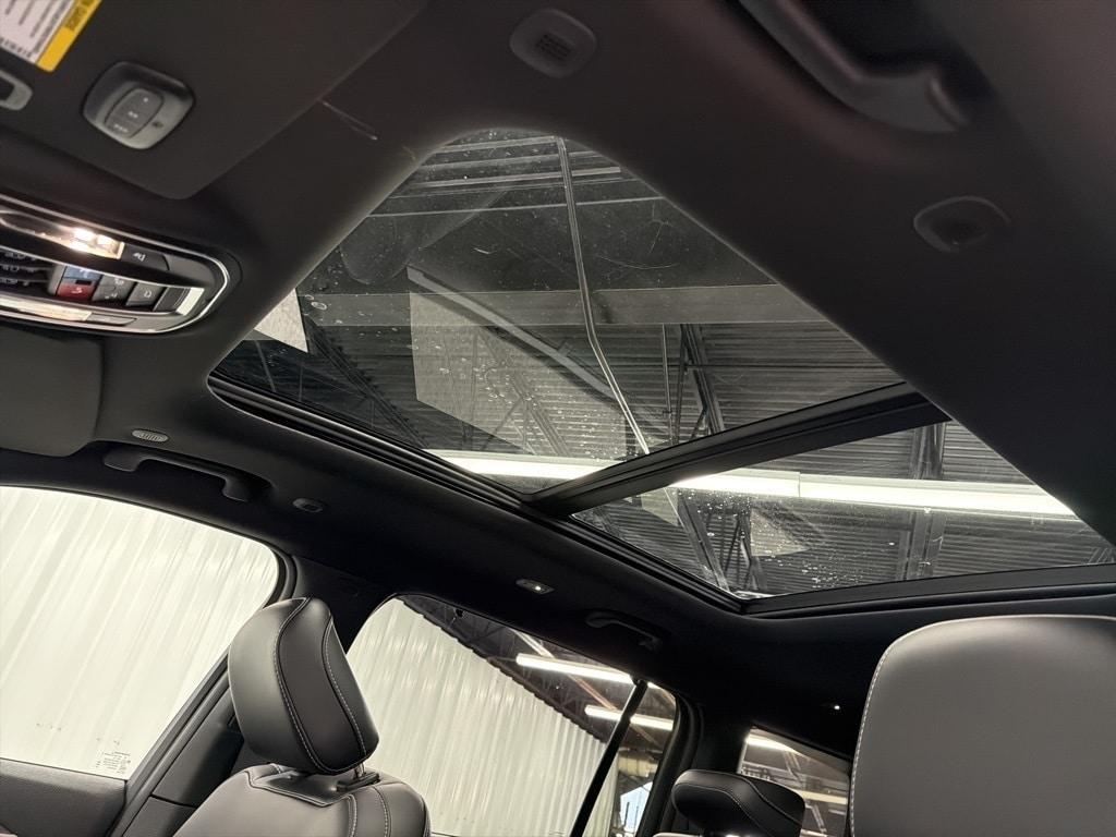 new 2025 Jeep Grand Cherokee L car, priced at $48,668