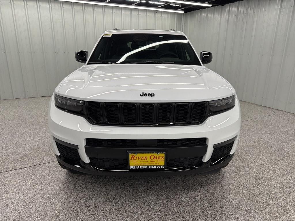 new 2025 Jeep Grand Cherokee L car, priced at $48,668