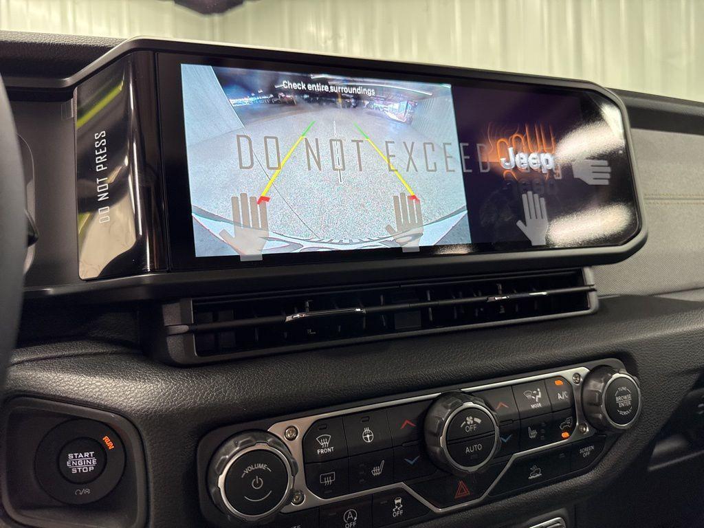 new 2025 Jeep Wrangler car, priced at $39,295