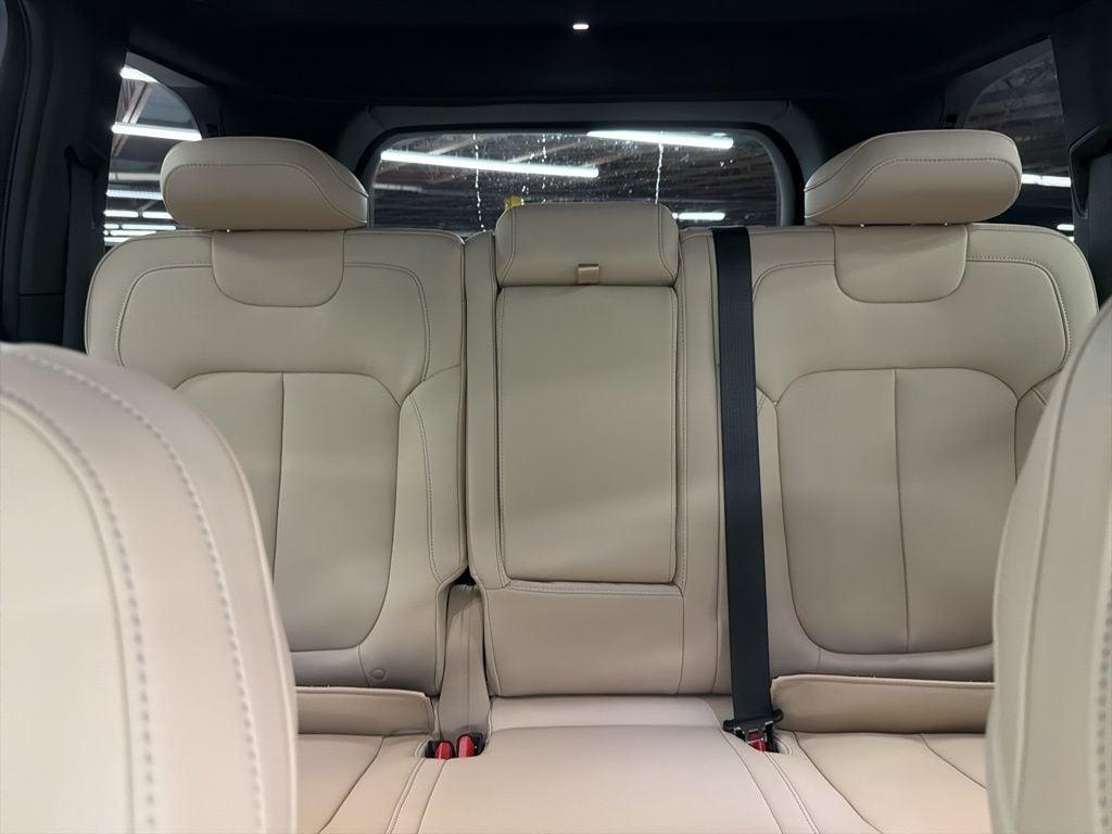 new 2025 Jeep Grand Cherokee car, priced at $43,882