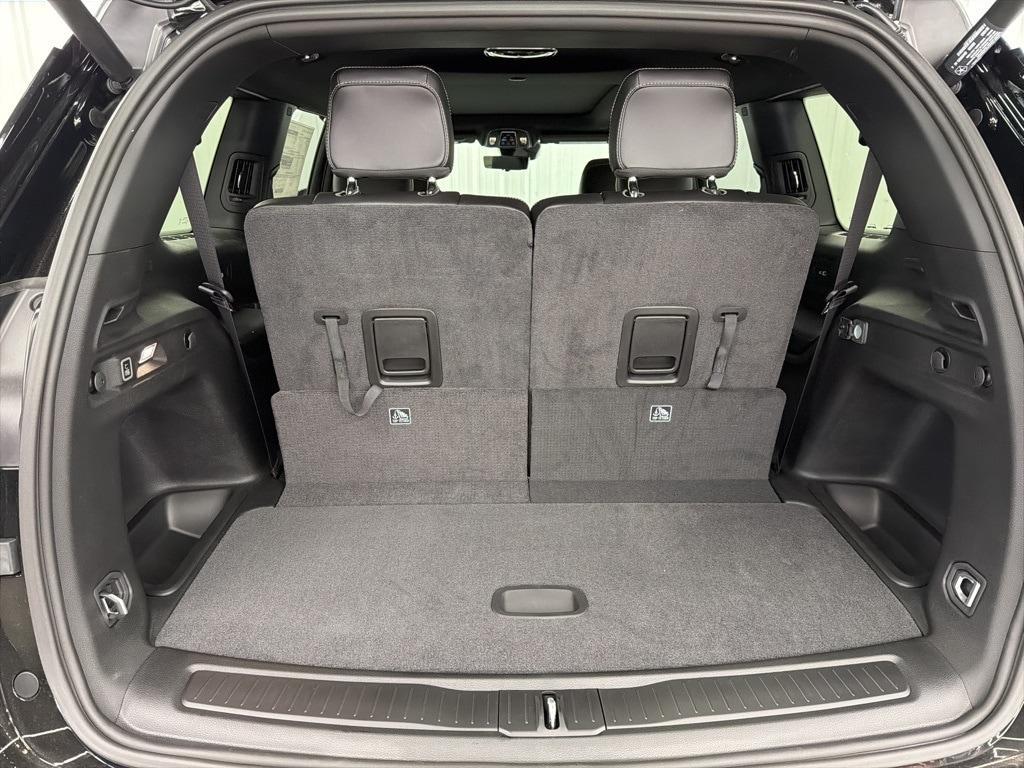 new 2025 Jeep Grand Cherokee L car, priced at $51,561