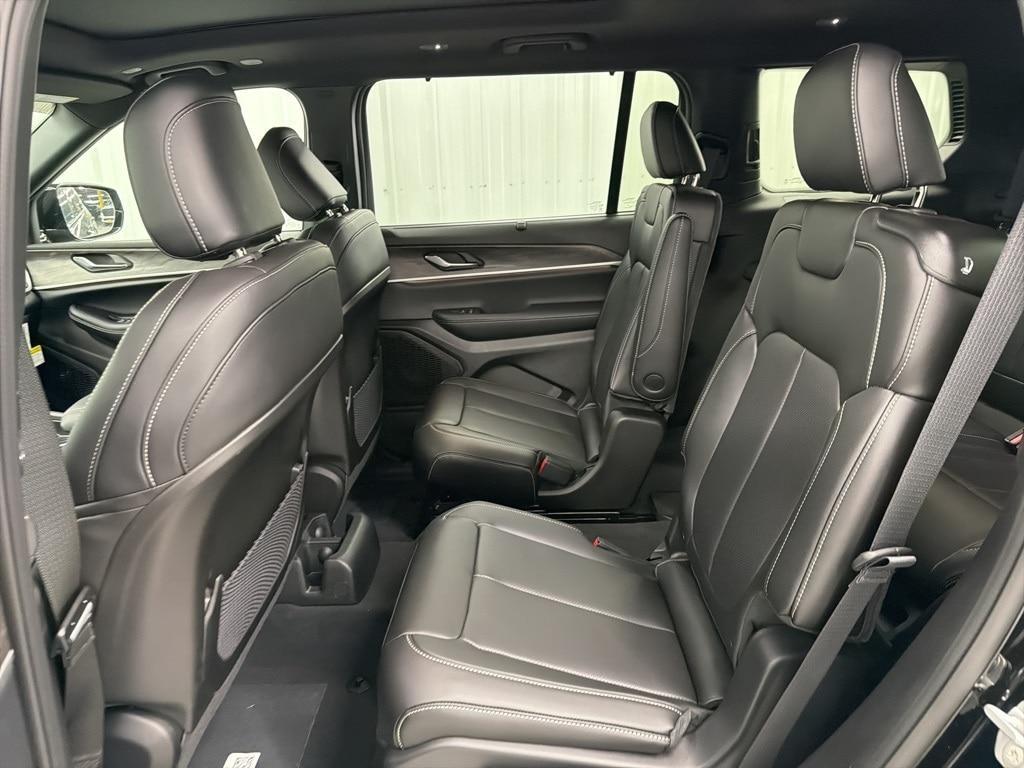 new 2025 Jeep Grand Cherokee L car, priced at $51,561