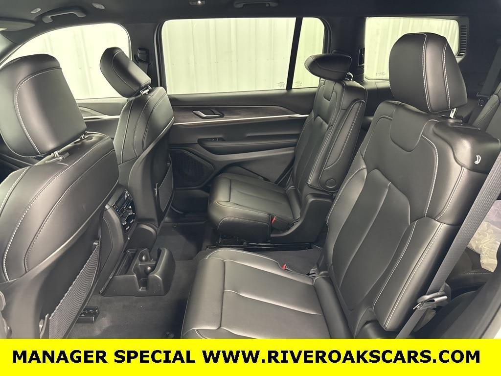 used 2025 Jeep Grand Cherokee L car, priced at $39,486