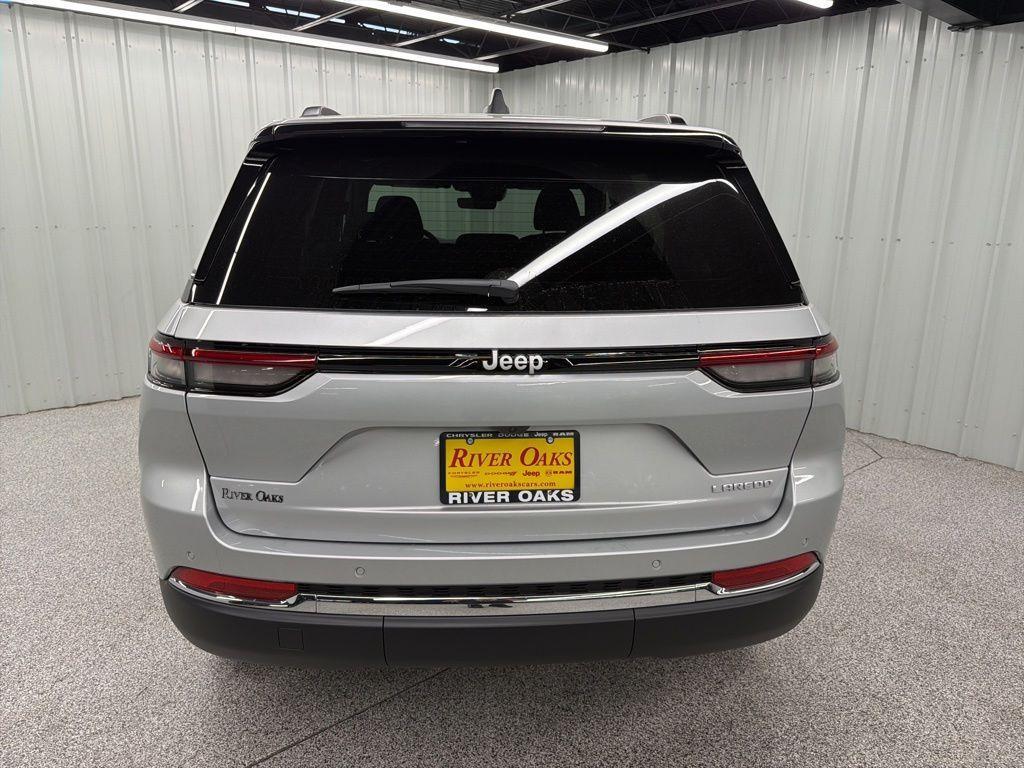new 2026 Jeep Grand Cherokee car, priced at $37,460