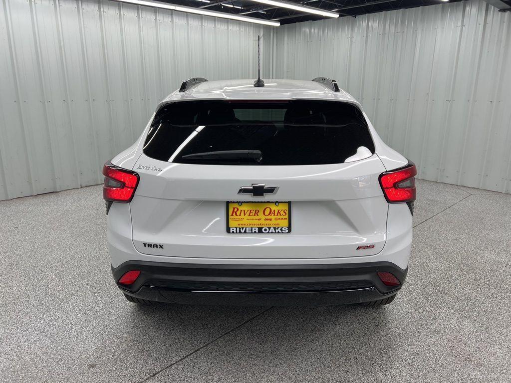 used 2024 Chevrolet Trax car, priced at $20,986