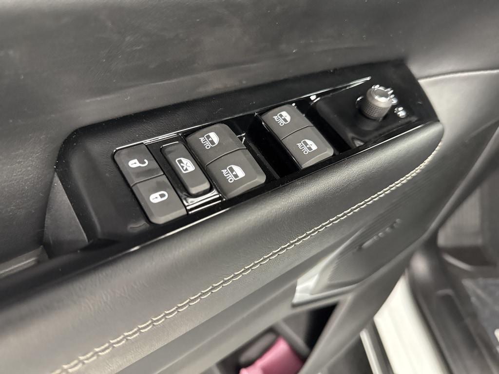 used 2025 Jeep Wagoneer car, priced at $53,975