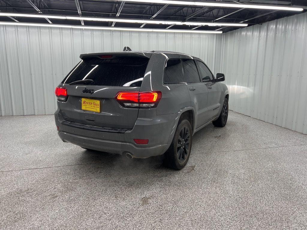 used 2021 Jeep Grand Cherokee car, priced at $19,888