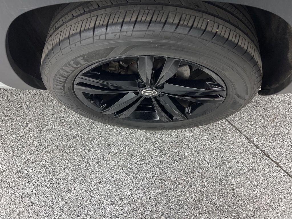 used 2023 Volkswagen Atlas Cross Sport car, priced at $28,965