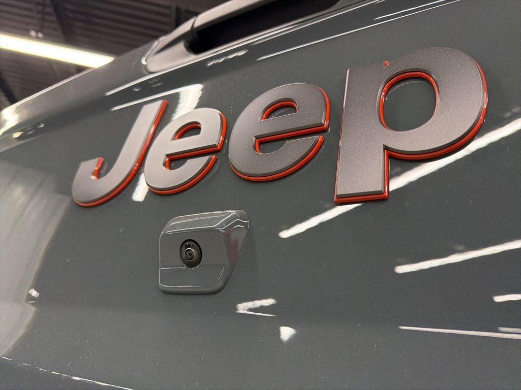 new 2026 Jeep Gladiator car, priced at $54,701