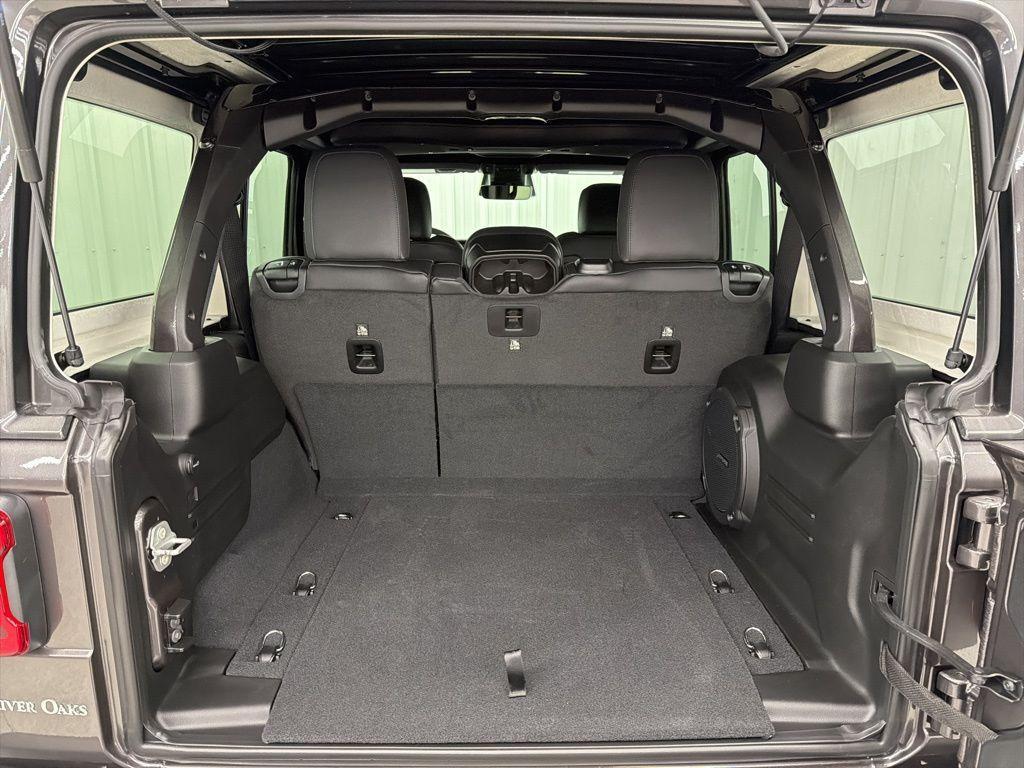 new 2026 Jeep Wrangler car, priced at $55,304