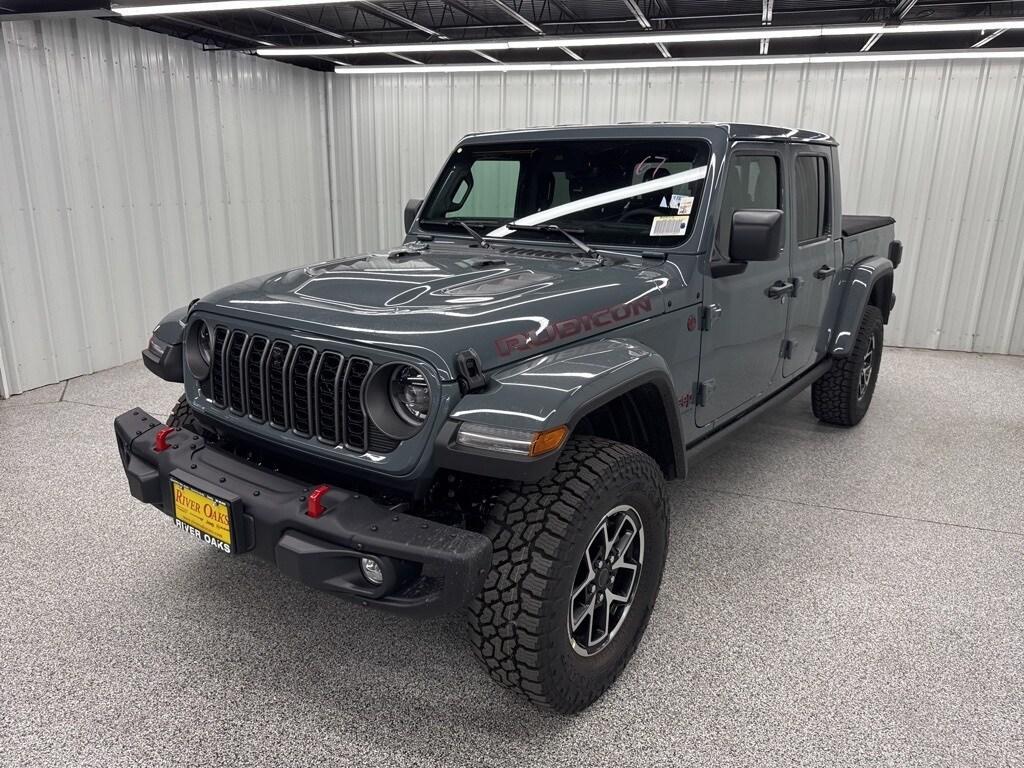 new 2025 Jeep Gladiator car, priced at $54,200