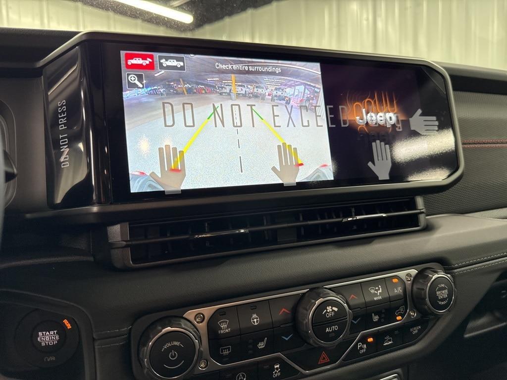 new 2025 Jeep Gladiator car, priced at $54,200