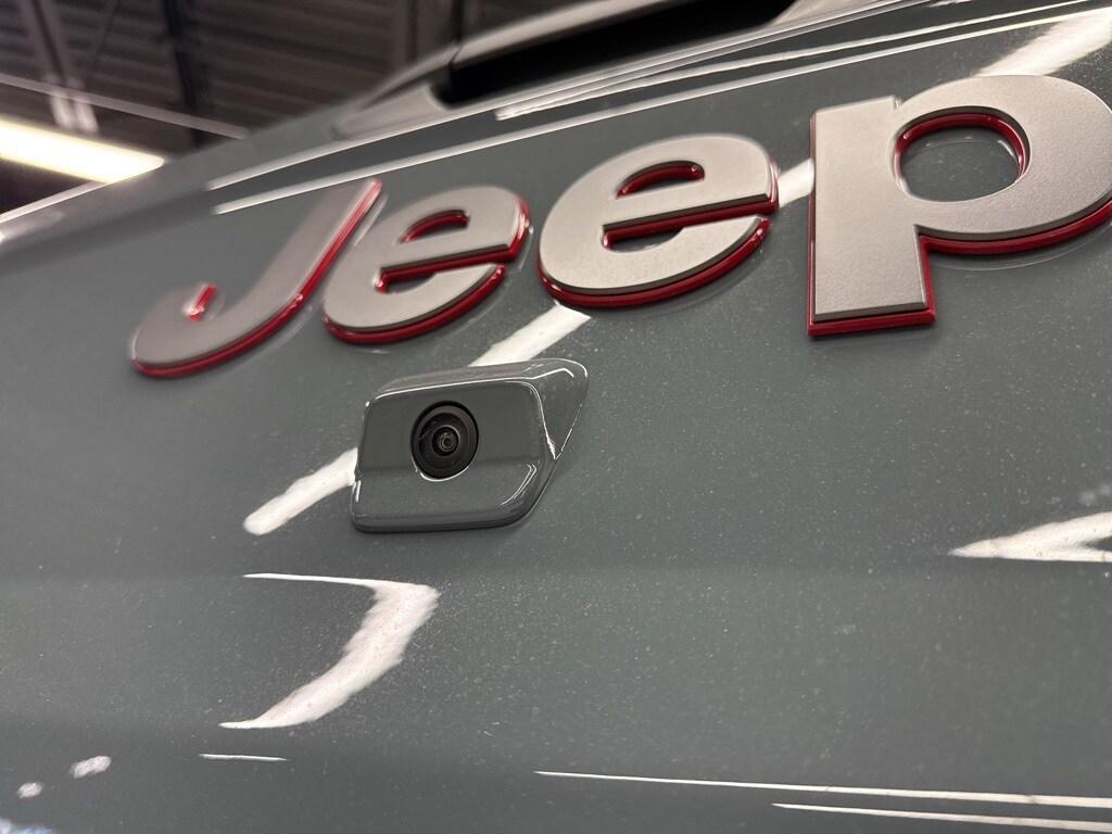 new 2025 Jeep Gladiator car, priced at $54,200