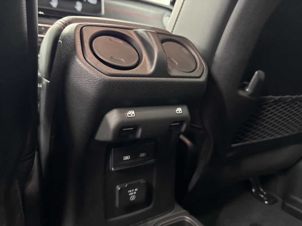 new 2025 Jeep Gladiator car, priced at $54,200