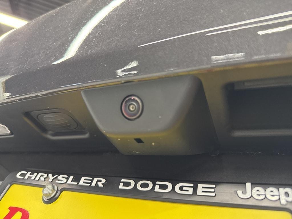 used 2025 Jeep Grand Cherokee L car, priced at $41,985