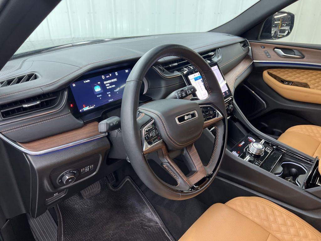 used 2024 Jeep Grand Cherokee car, priced at $50,625