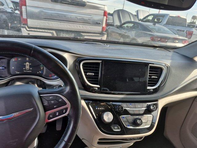 used 2021 Chrysler Pacifica Hybrid car, priced at $19,695