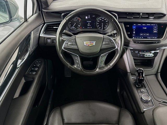 used 2023 Cadillac XT5 car, priced at $20,998