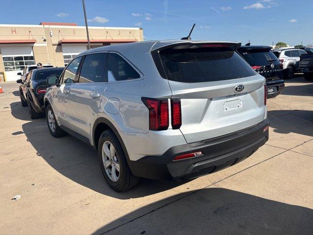 used 2021 Kia Sorento car, priced at $17,095