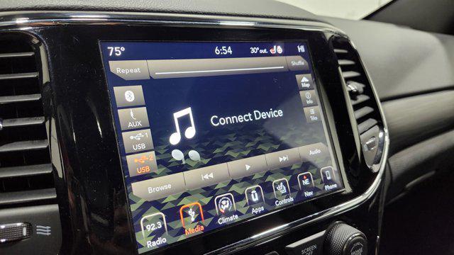 used 2019 Jeep Grand Cherokee car, priced at $17,245