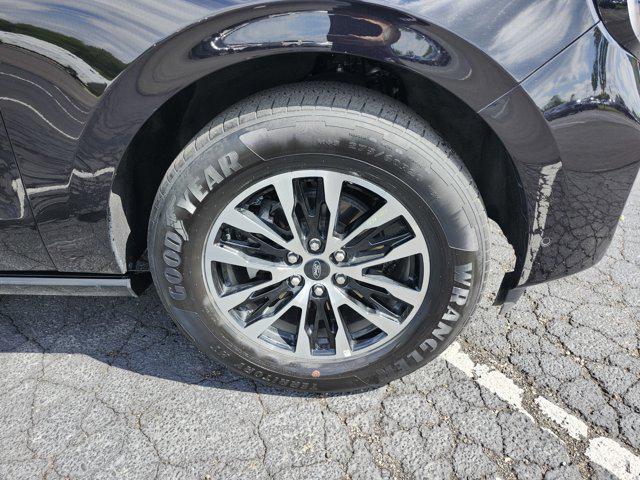 used 2025 Ford Expedition car, priced at $58,898