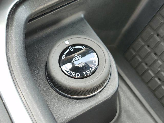used 2025 Ford Expedition car, priced at $58,898