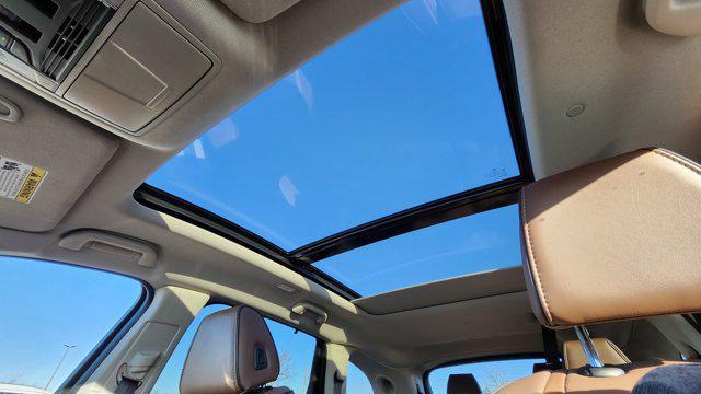 used 2024 Acura MDX car, priced at $43,600