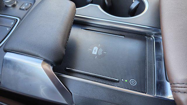 used 2024 Acura MDX car, priced at $43,600