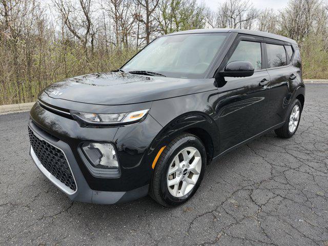 used 2022 Kia Soul car, priced at $12,298