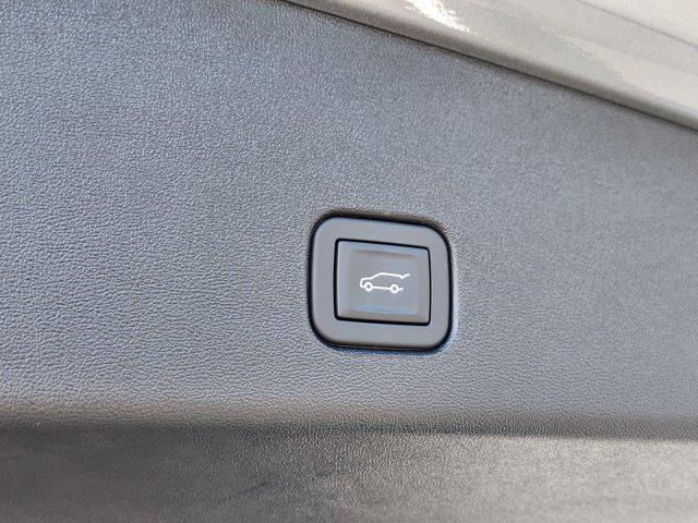 used 2025 Cadillac OPTIQ car, priced at $41,900