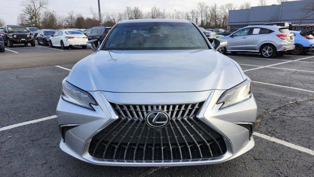 used 2023 Lexus ES 300h car, priced at $35,700