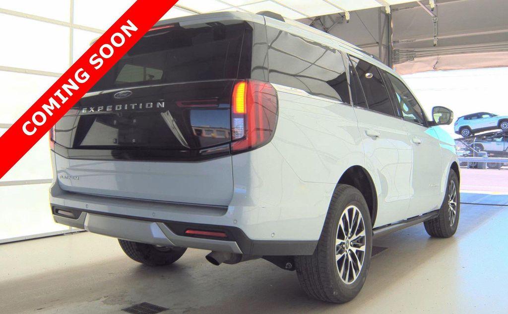 used 2025 Ford Expedition car, priced at $57,343