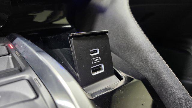 used 2022 Acura MDX car, priced at $33,545