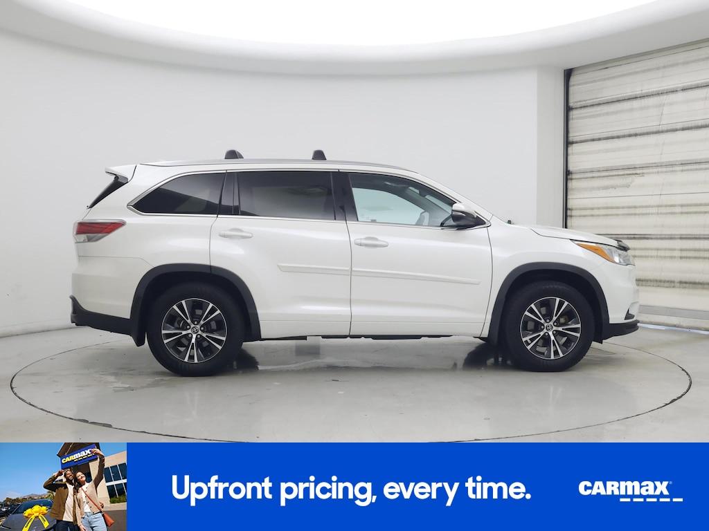 used 2016 Toyota Highlander car, priced at $23,998