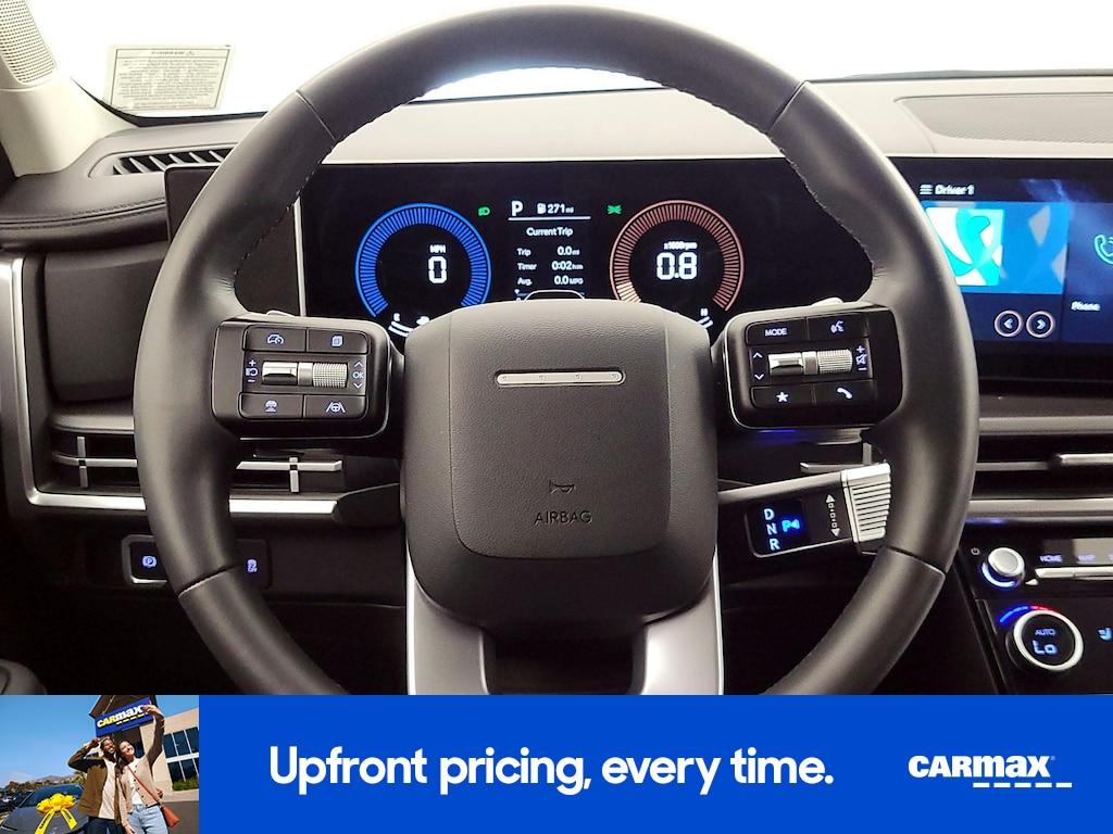 used 2025 Hyundai Santa Fe car, priced at $33,998