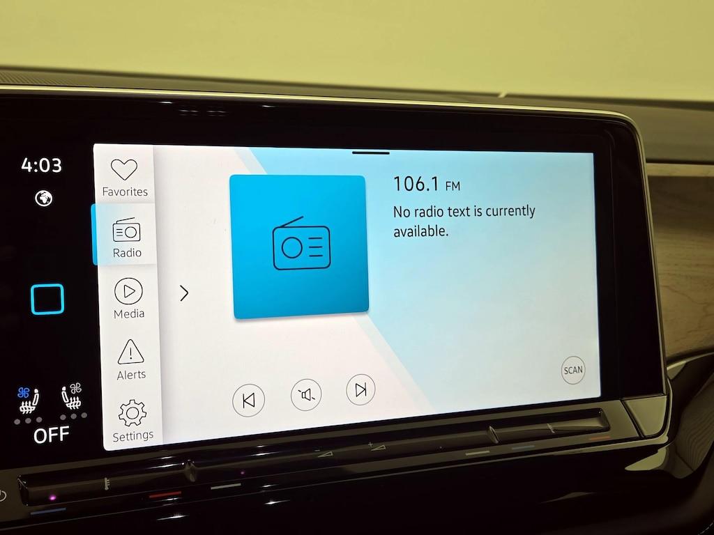 used 2025 Volkswagen Atlas car, priced at $33,998