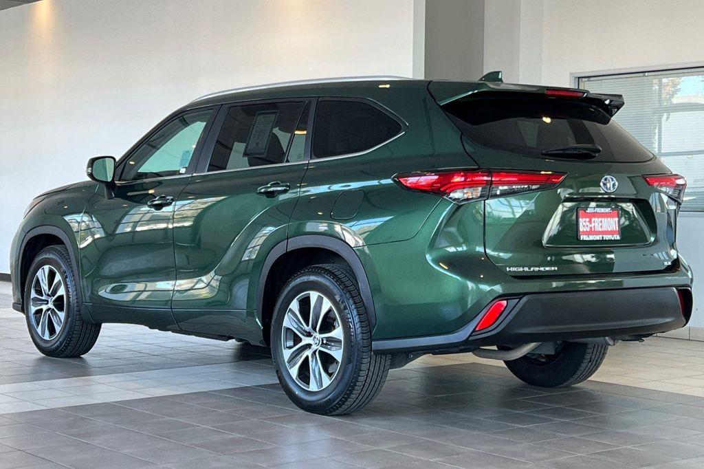 used 2023 Toyota Highlander Hybrid car, priced at $25,961