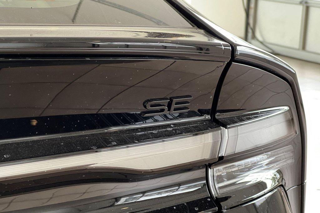 new 2026 Toyota Prius Plug-In Hybrid car, priced at $35,388