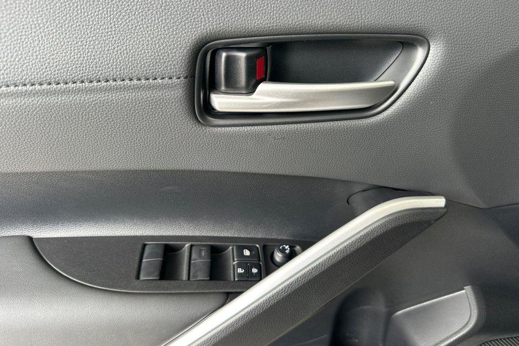 new 2026 Toyota Corolla Cross car, priced at $33,289