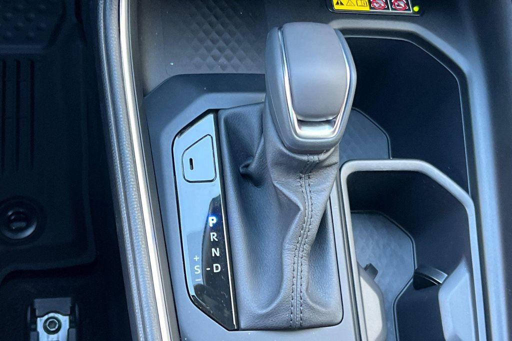 new 2026 Toyota Grand Highlander Hybrid car, priced at $56,548
