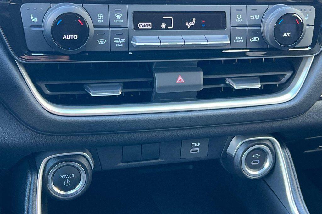 new 2026 Toyota Grand Highlander Hybrid car, priced at $56,548